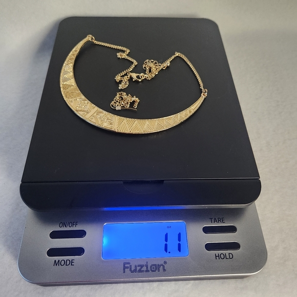 C.L.O.V.E.R Goldplated Necklace & Earring Set - Picture 2 of 8